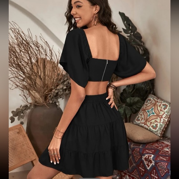 A1 - #55 Shein black cut out backless mini dress tiered size large - Picture 3 of 14